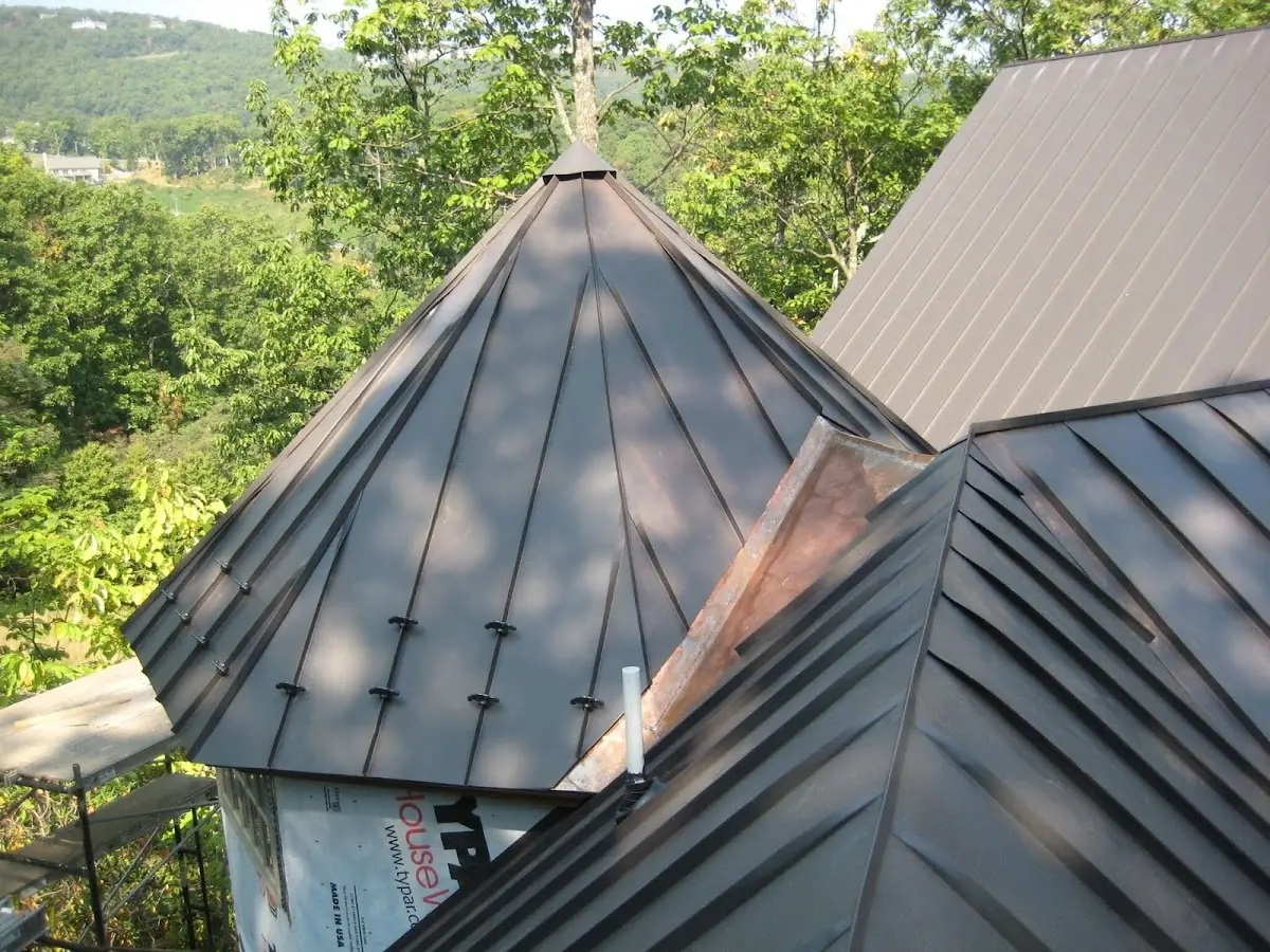 Professional Roof Tarp Installation by Craftsman Roofing in Granite Bay